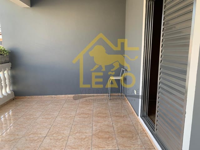 Sobrado com 180m² 3 quartos e 2 banheiros, à venda, no bairro Vila Yolanda em Osasco
