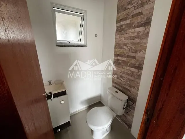 Sobrado com 100m² 2 quartos e 1 banheiro, para alugar, no bairro São Sebastião em Palhoça