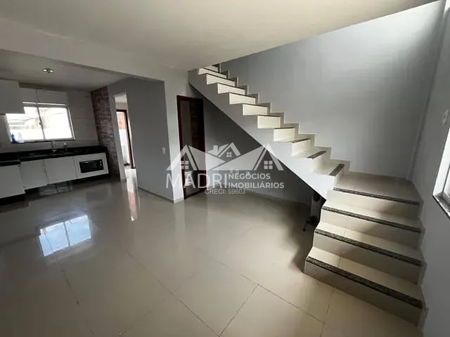 Sobrado com 100m² 2 quartos e 1 banheiro, para alugar, no bairro São Sebastião em Palhoça