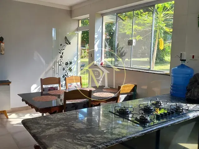 Sobrado 3 quartos e 2 banheiros, à venda, no bairro Vila Nova Sorocaba em Sorocaba