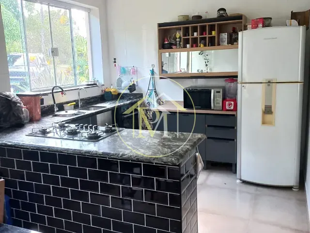 Sobrado 3 quartos e 2 banheiros, à venda, no bairro Vila Nova Sorocaba em Sorocaba