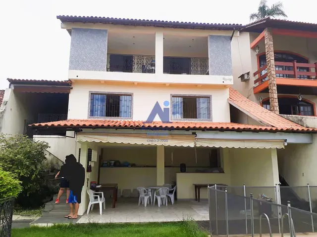 Casa com 355m² 3 quartos e 5 banheiros, à venda, no bairro Anil em Rio de Janeiro