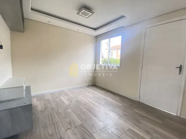 Sobrado com 70m² 3 quartos e 1 banheiro, para alugar, no bairro Canudos em Novo Hamburgo