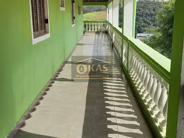 Sobrado com 1046m² 3 quartos e 4 banheiros, à venda, no bairro Parque Umuarama em Suzano