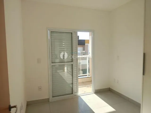 Sobrado com 80m² 2 quartos e 1 banheiro, para alugar, no bairro Residencial dos Ipês em Artur Nogueira