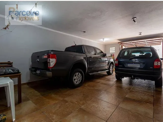 Sobrado com 171m² 3 quartos e 3 banheiros, à venda, no bairro Jardim Piqueroby em São Paulo