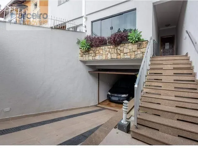 Sobrado com 171m² 3 quartos e 3 banheiros, à venda, no bairro Jardim Piqueroby em São Paulo