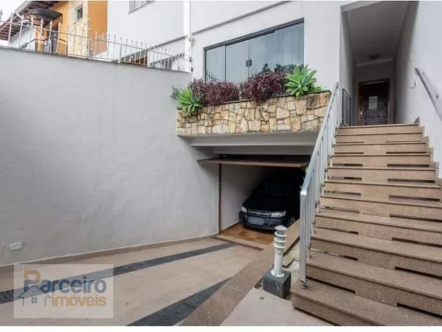 Sobrado com 171m² 3 quartos e 3 banheiros, à venda, no bairro Jardim Piqueroby em São Paulo