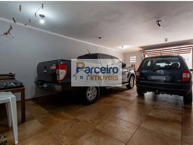 Sobrado com 171m² 3 quartos e 3 banheiros, à venda, no bairro Jardim Piqueroby em São Paulo