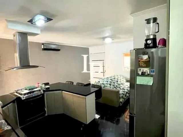 Sobrado com 130m² 3 quartos e 1 banheiro, à venda, no bairro Jardim Sao Caetano em São Caetano do Sul