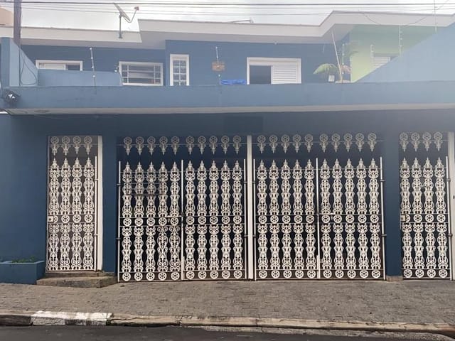 Sobrado com 132m² 3 quartos e 2 banheiros, à venda, no bairro Cipava em Osasco