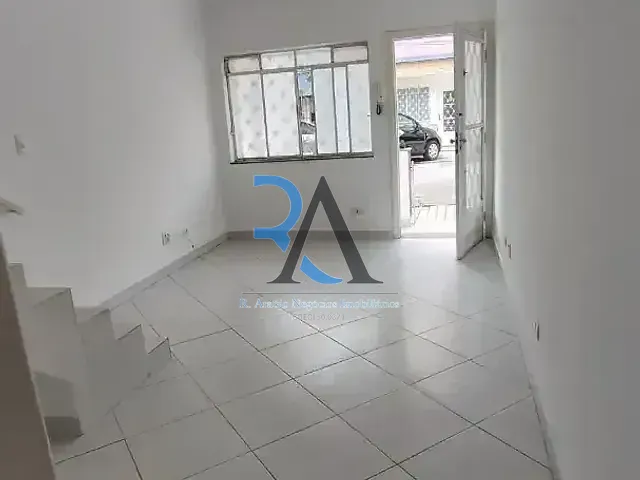 Sobrado 2 quartos e 1 banheiro, para alugar, no bairro Vila Bertioga em São Paulo
