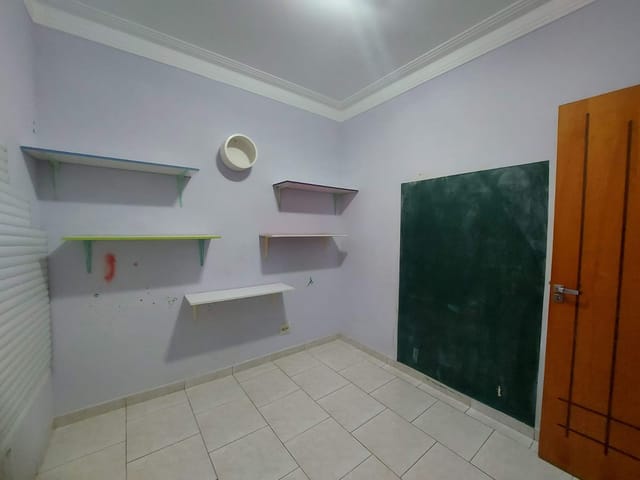 Foto do Casa - Sobrado à venda com sala comercial em local estratégico , Localizada no Jardim Primavera, Louveira, SP | Ravazi Imóveis