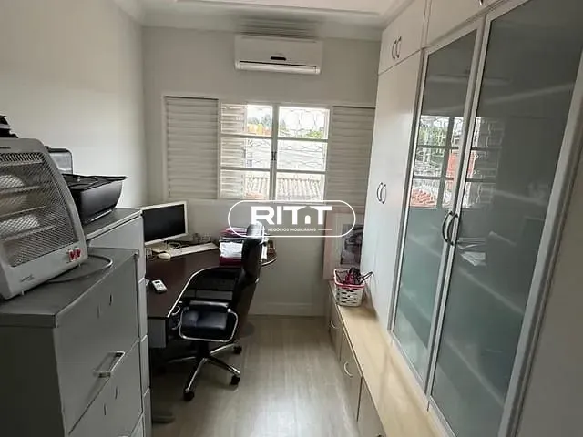 Sobrado com 200m² 3 quartos e 3 banheiros, à venda, no bairro Conjunto Habitacional Parque da Floresta em Campinas