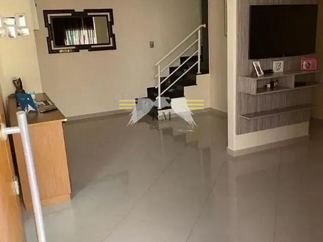 Sobrado com 100m² 3 quartos e 3 banheiros, à venda, no bairro Vila Antonieta em São Paulo