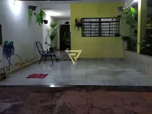 Sobrado com 130m² 4 quartos e 3 banheiros, à venda, no bairro Jardim Heitor Rigon em Ribeirão Preto