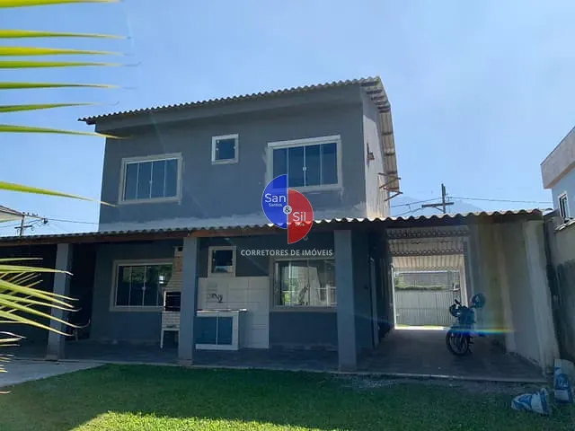 Sobrado com 470m² 5 quartos e 5 banheiros, à venda, no bairro Cotia em Guapimirim