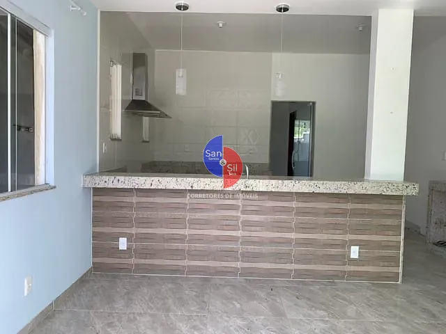 Sobrado com 470m² 5 quartos e 5 banheiros, à venda, no bairro Cotia em Guapimirim