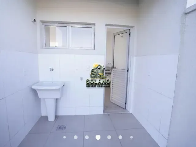 Sobrado com 209m² 3 quartos e 3 banheiros, para alugar, no bairro Vila João Vaz em Goiânia
