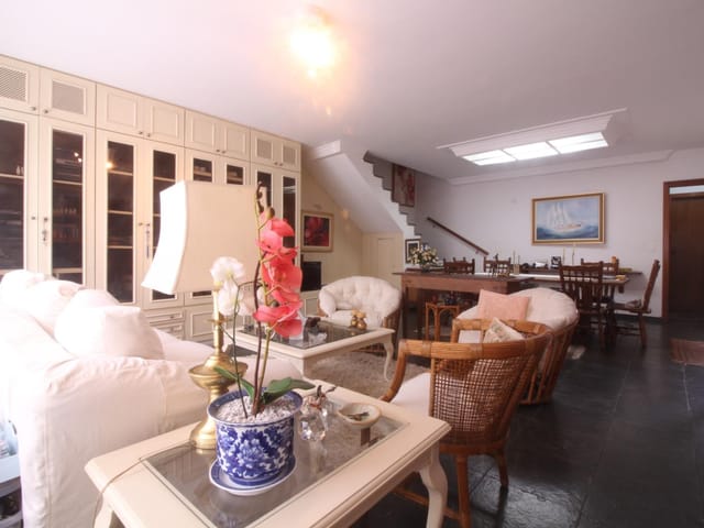 Sobrado 3 quartos e 3 banheiros, à venda, no bairro Jardim Umuarama em São Paulo