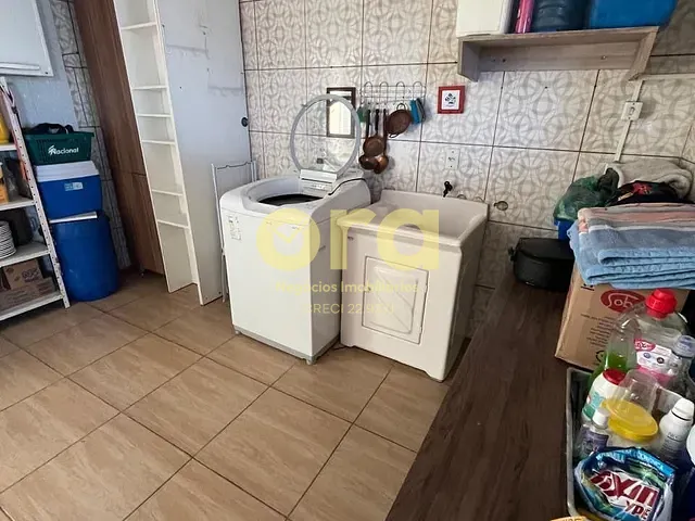 Sobrado com 147m² 3 quartos e 3 banheiros, à venda, no bairro Navegantes em Pelotas