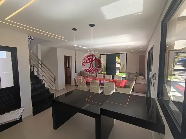 Sobrado com 270m² 3 quartos e 3 banheiros, à venda, no bairro Vila dos Ipês em Lagoa Santa