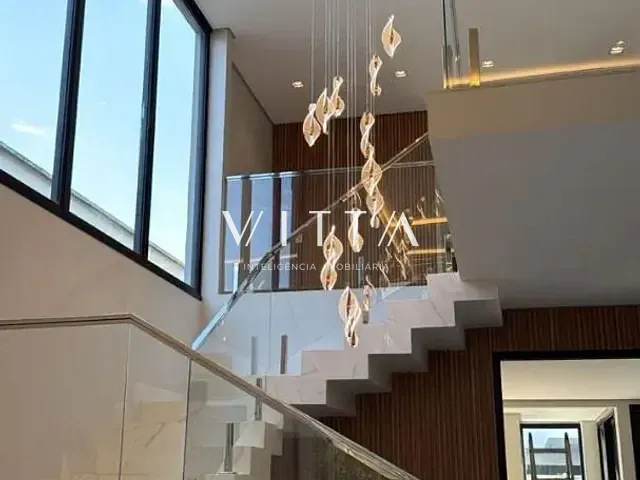 Sobrado com 408m², à venda, no bairro Plano Diretor Sul em Palmas