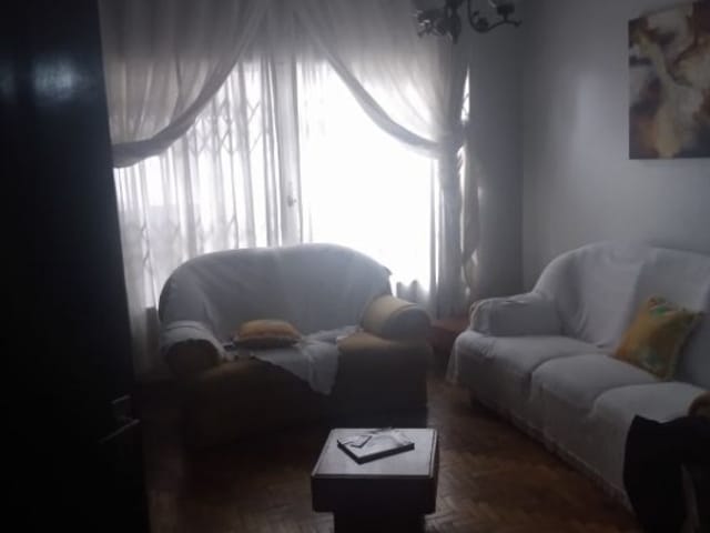 Sobrado com 150m² 3 quartos e 2 banheiros, à venda, no bairro Vila Assunção em Santo André