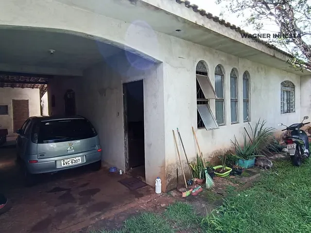 Sobrado com 360m² 5 quartos e 1 banheiro, à venda, no bairro Parque Avenida em Maringá