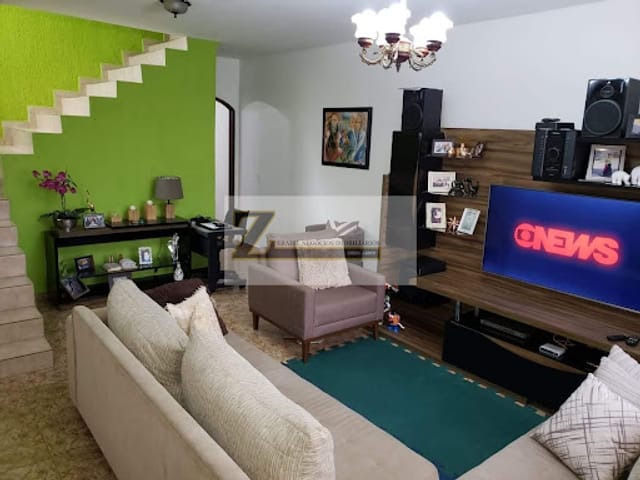 Sobrado com 240m² 4 quartos e 3 banheiros, à venda, no bairro Parque Continental II em Guarulhos