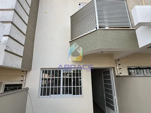 Sobrado com 60m² 2 quartos e 1 banheiro, para alugar, no bairro Vila Ipiranga em Campo Grande