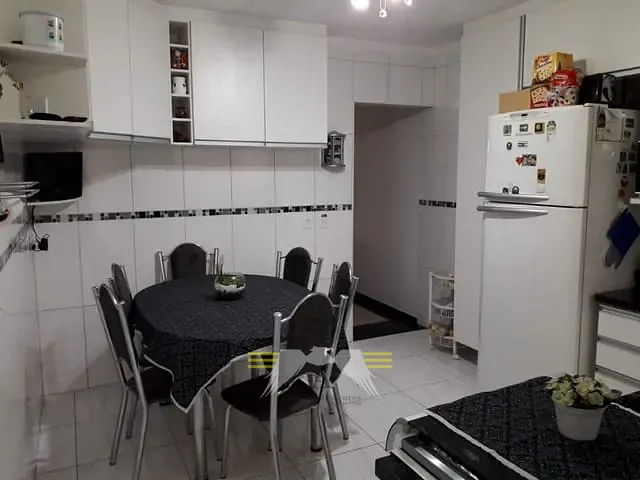 Sobrado 2 quartos e 2 banheiros, à venda, no bairro Santo Antônio em São Paulo