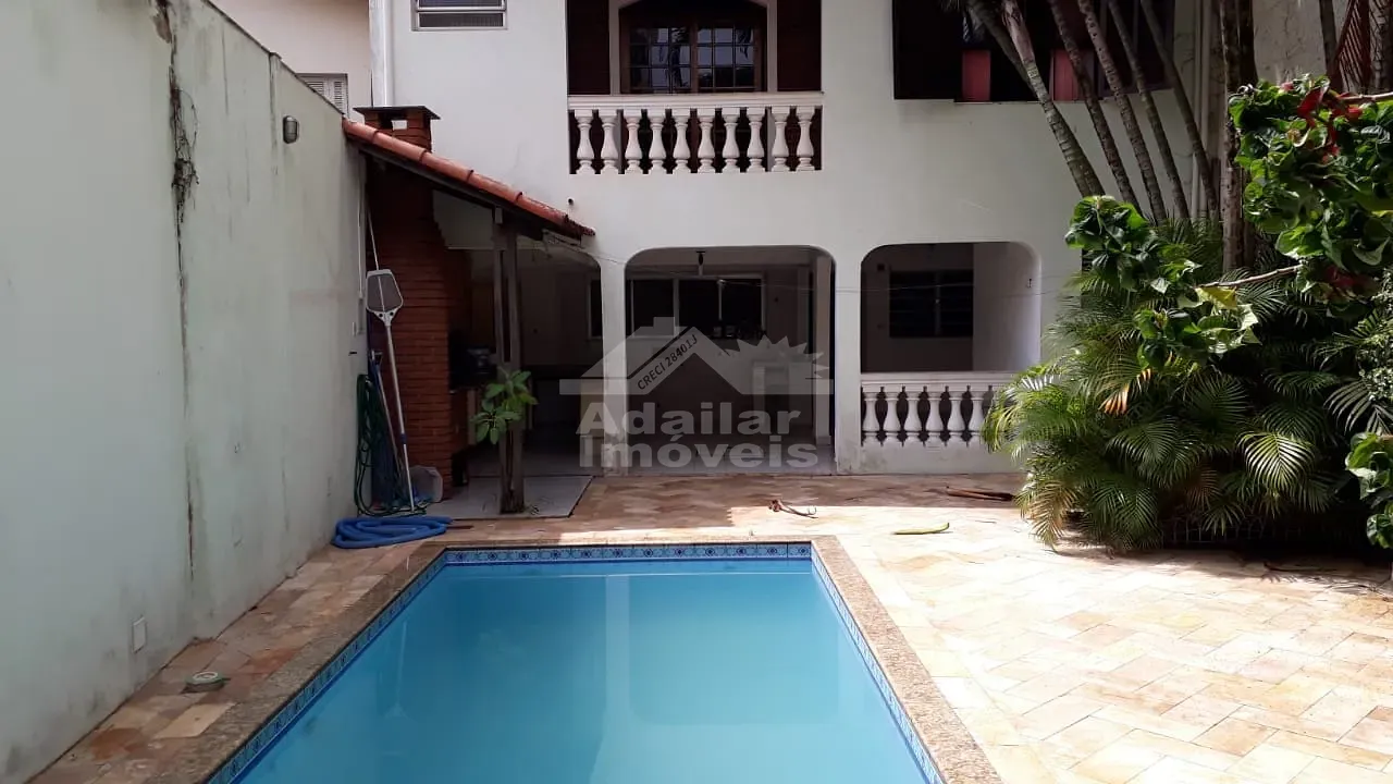 Sobrado, 3 quartos, 224 m² - Foto 1
