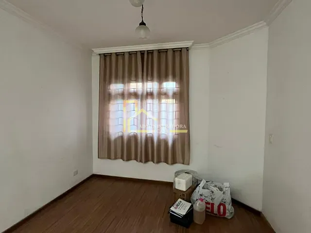 Sobrado com 126m² 3 quartos e 3 banheiros, à venda, no bairro Uberaba em Curitiba