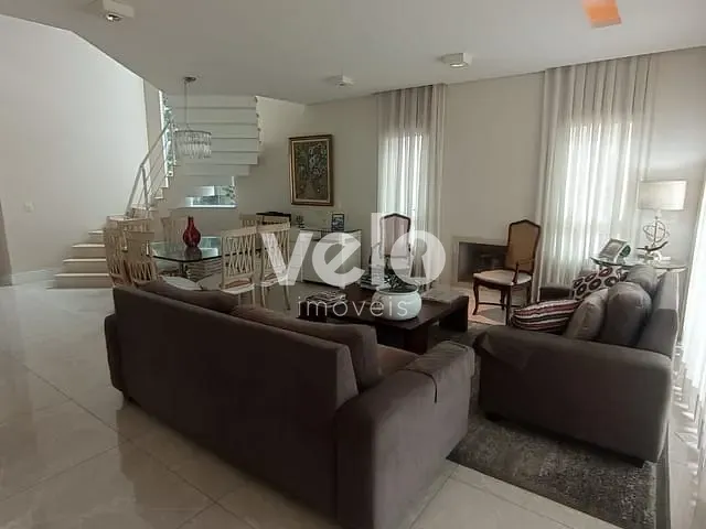Sobrado 4 quartos e 1 banheiro, à venda, no bairro Vila Costa em Taubaté