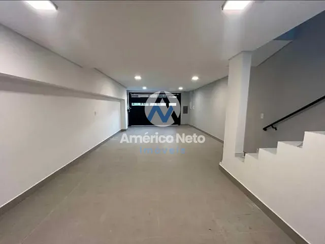 Sobrado com 180m² 3 quartos e 1 banheiro, à venda, no bairro Santo Antônio em São Caetano do Sul