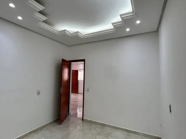 Sobrado à venda, Jardim Copacabana, Aparecida de Goiânia, GO