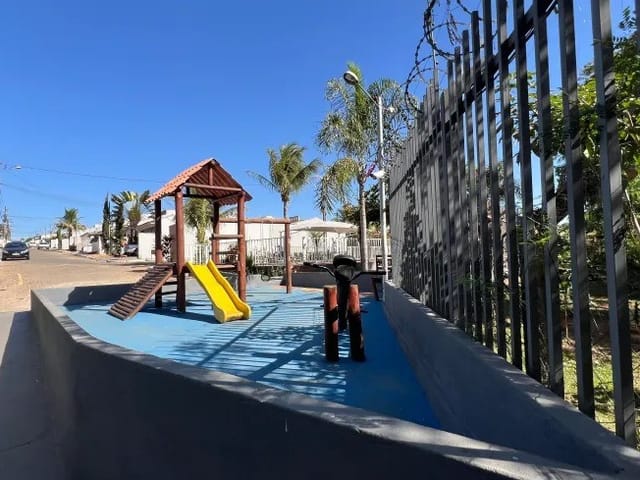 Sobrado à venda, Jardim Copacabana, Aparecida de Goiânia, GO