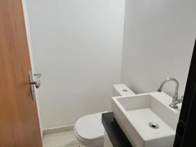 Sobrado à venda, Jardim Copacabana, Aparecida de Goiânia, GO