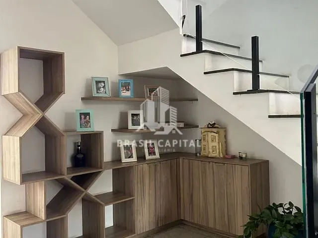 Sobrado 4 quartos e 5 banheiros, à venda, no bairro Jardim Ibiti do Paço em Sorocaba