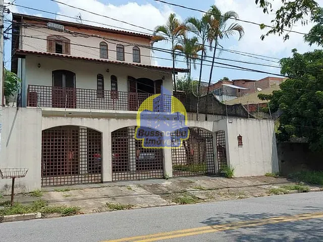 Sobrado com 411m² 5 quartos e 7 banheiros, à venda, no bairro City Bussocaba em Osasco