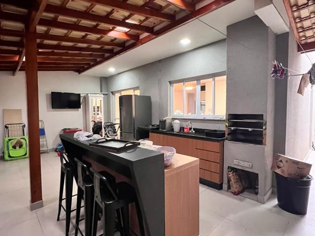 Foto do Sobrado - Casa no condomínio santa Brigida R$ 930.000,00
 com 3 dormitórios e suítes, mov
eis planejados e linda área gourmet | UF AGENTES IMOBILIÁRIOS