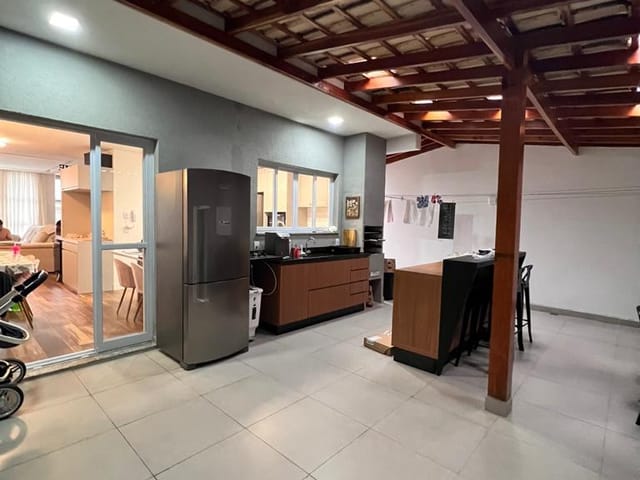 Foto do Sobrado - Casa no condomínio santa Brigida R$ 930.000,00
 com 3 dormitórios e suítes, mov
eis planejados e linda área gourmet | UF AGENTES IMOBILIÁRIOS
