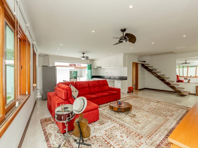 Foto do Sobrado - Sobrado para venda em Jardim Sertãozinho com 3 quartos, sendo 1 suíte , 247m² | Correteria Imóveis