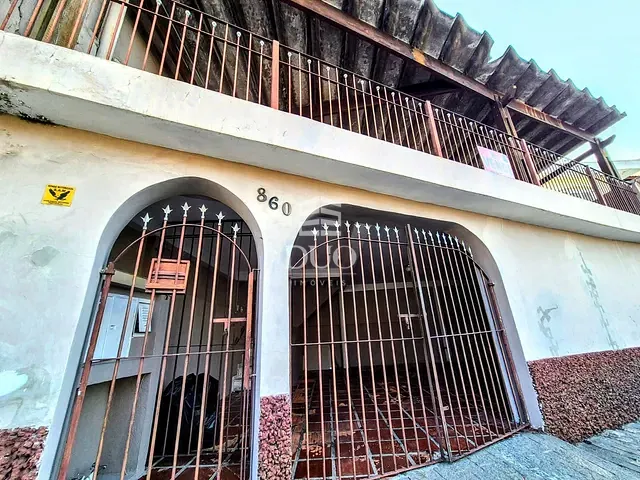 Sobrado 3 quartos e 2 banheiros, à venda, no bairro km 18 em Osasco