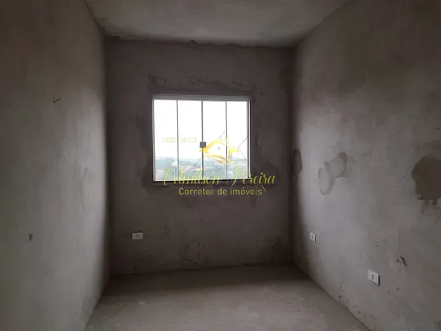 Sobrado com 125m² 3 quartos e 1 banheiro, à venda, no bairro Jardim São Paulo em Londrina
