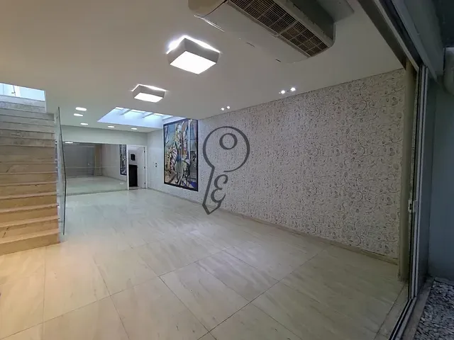 Sobrado com 220m² 2 quartos e 3 banheiros, à venda, no bairro Ipiranga em São Paulo