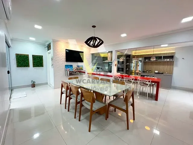 Sobrado com 395m² 3 quartos e 5 banheiros, à venda, no bairro Anápolis City em Anápolis