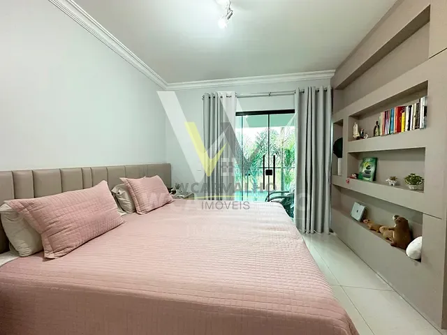 Sobrado com 395m² 3 quartos e 5 banheiros, à venda, no bairro Anápolis City em Anápolis