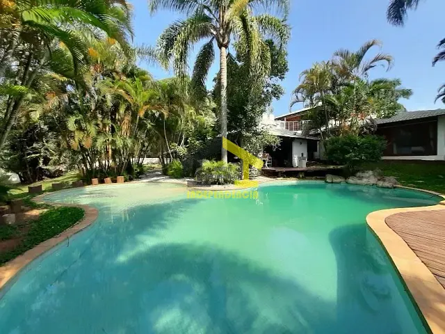Sobrado com 2100m² 3 quartos e 5 banheiros, à venda, no bairro Nova Higienópolis em Jandira